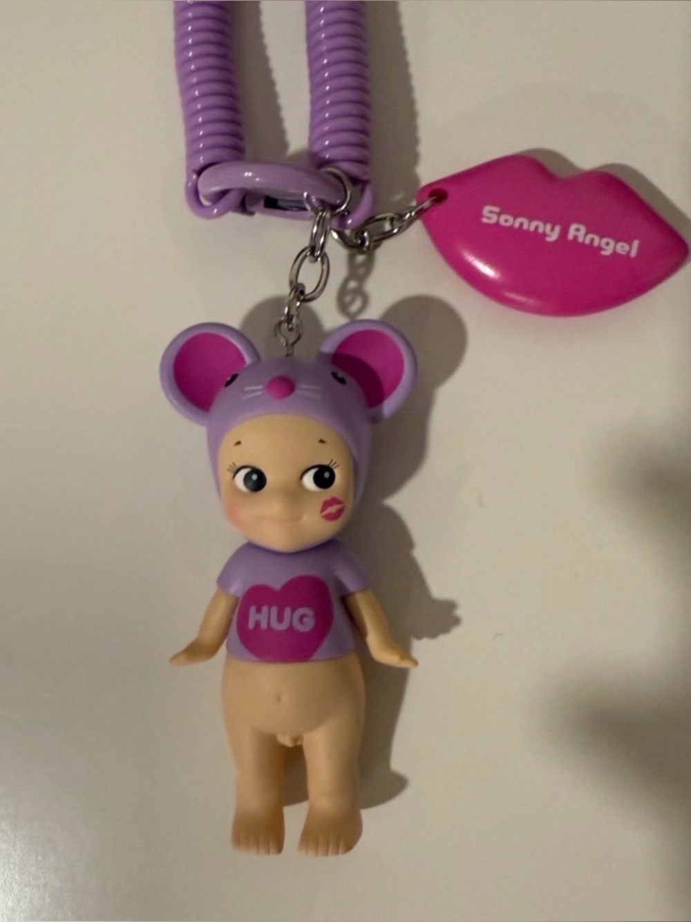Sonny Angel Kiss Kiss Keychain
Series- Mouse